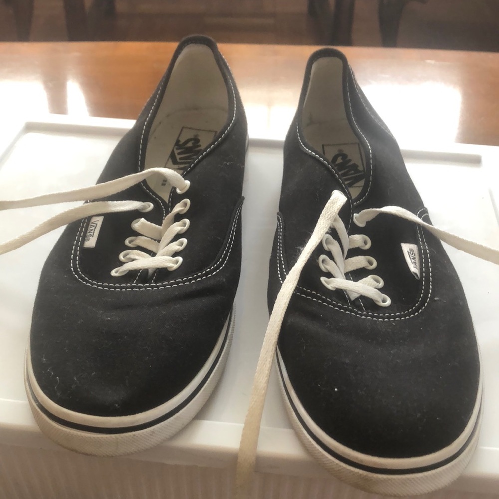 Comfy vans